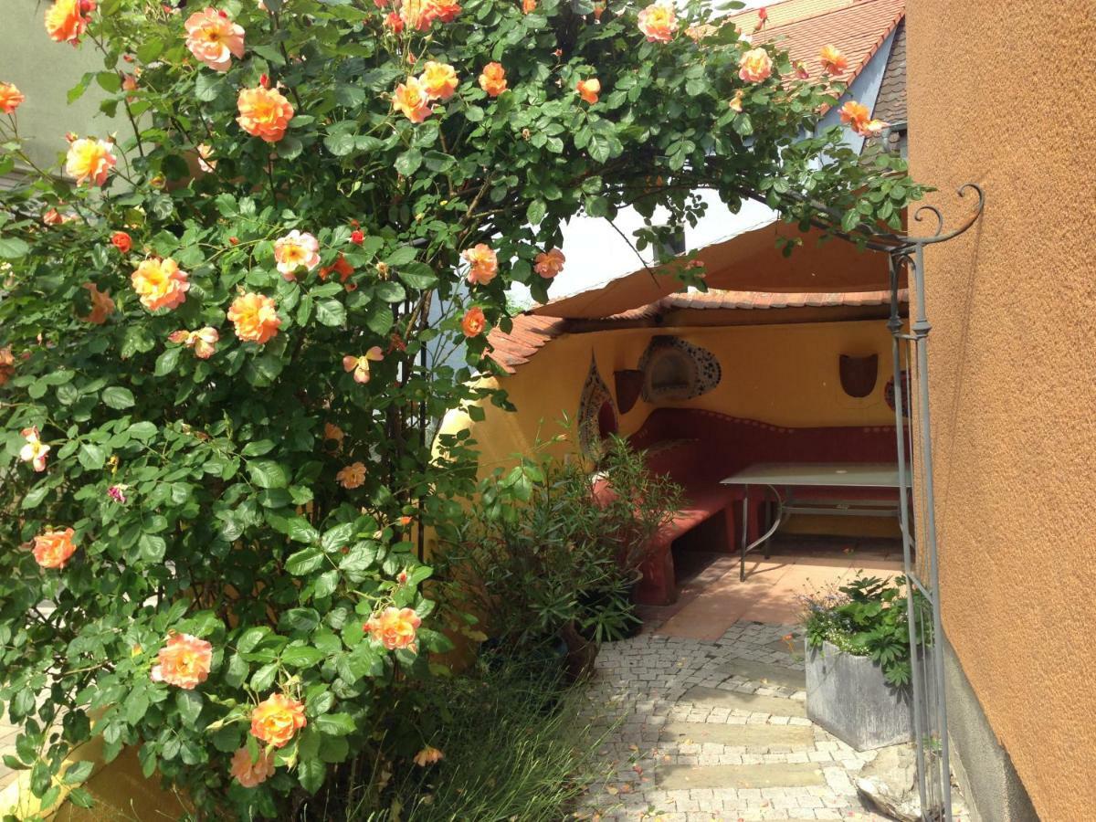 Casanova Apartment Bad Windsheim Bagian luar foto